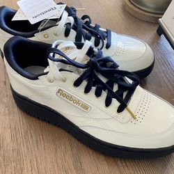 CARDI B    New Reebok Tennis Shoe 