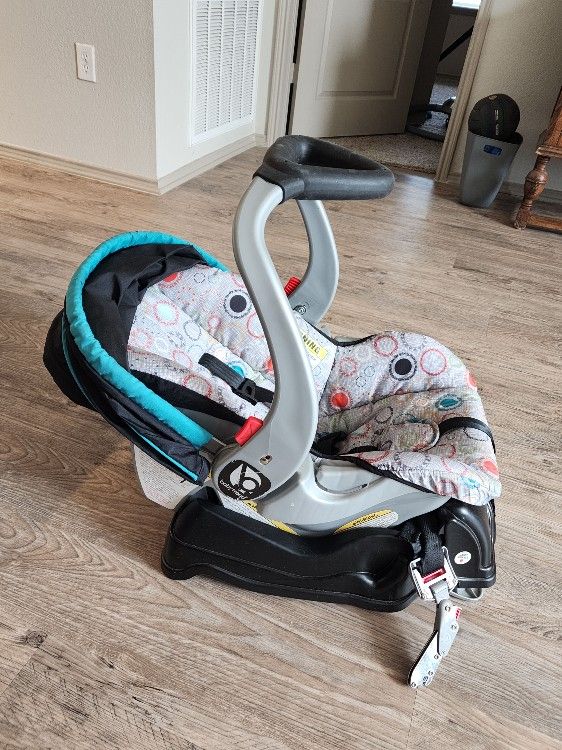 Baby Car Seat/Carrier w/Stroller