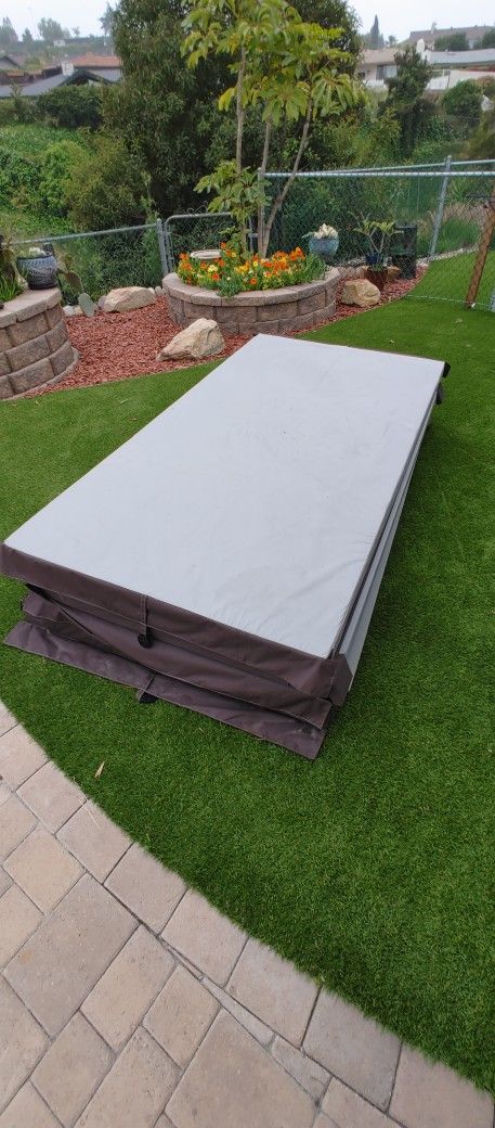 17x8' Swim Spa Cover