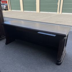 Aico By Michael Amini Credenza With Hutch Two Piece Set