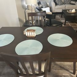 Dining Table X4 Chairs
