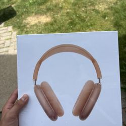 BRAND NEW AIRPOD MAX FRESH AIRPODS WITH WRAP COVER ON BOX