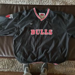 Chicago Bulls Vintage V-neck Jacket