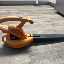 Black + Decker Leaf Blower