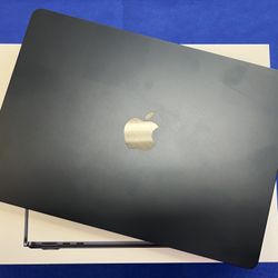 MacBook Air 13” - 2025