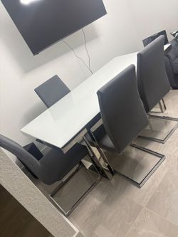 Dinning set