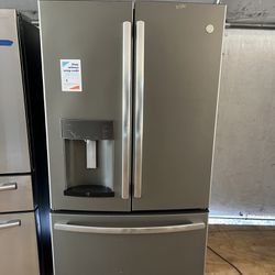 French Door Refrigerator 60 day warranty/ Located at:📍5415 Carmack Rd Tampa Fl 33610📍