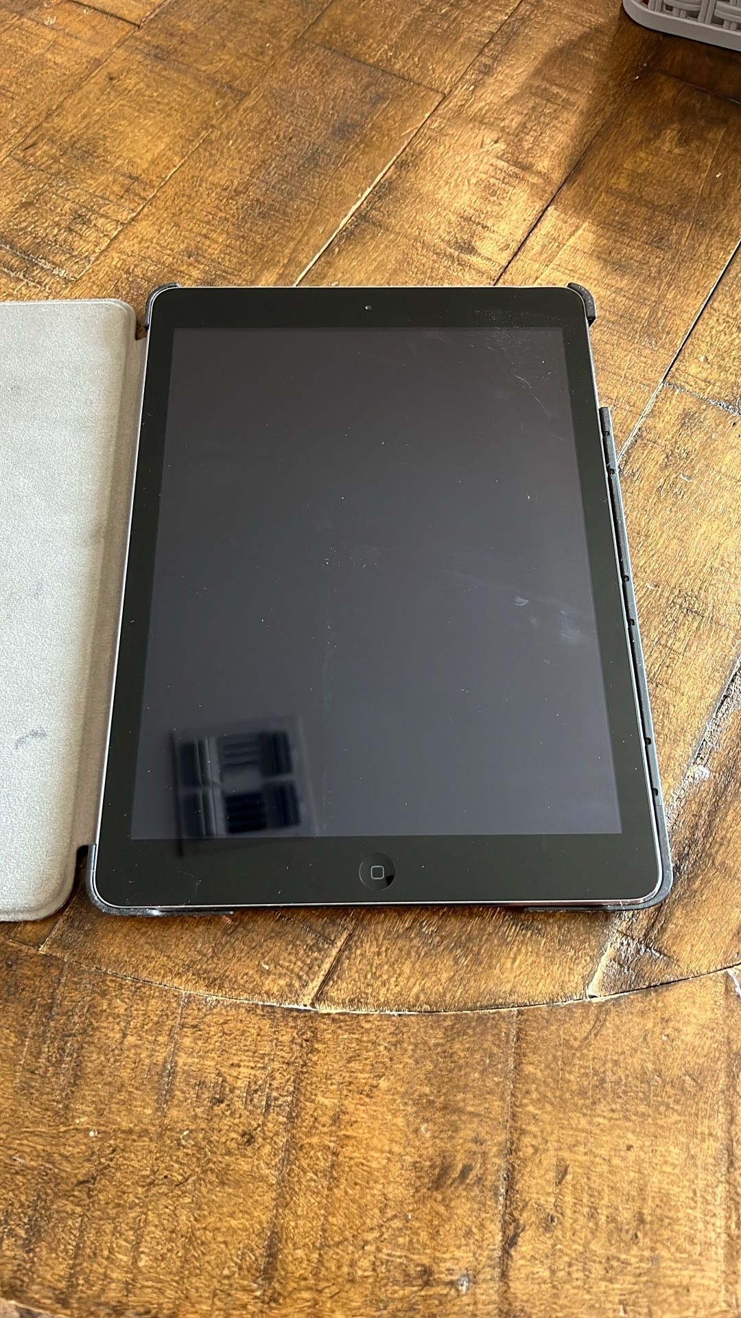 Apple iPad Air 1st Gen
