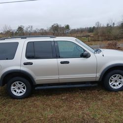 2003 Ford Explorer