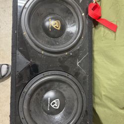 Rockville 12” Subs And Amp
