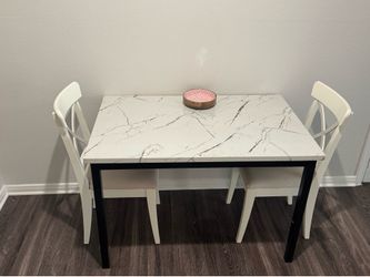 Dinning table