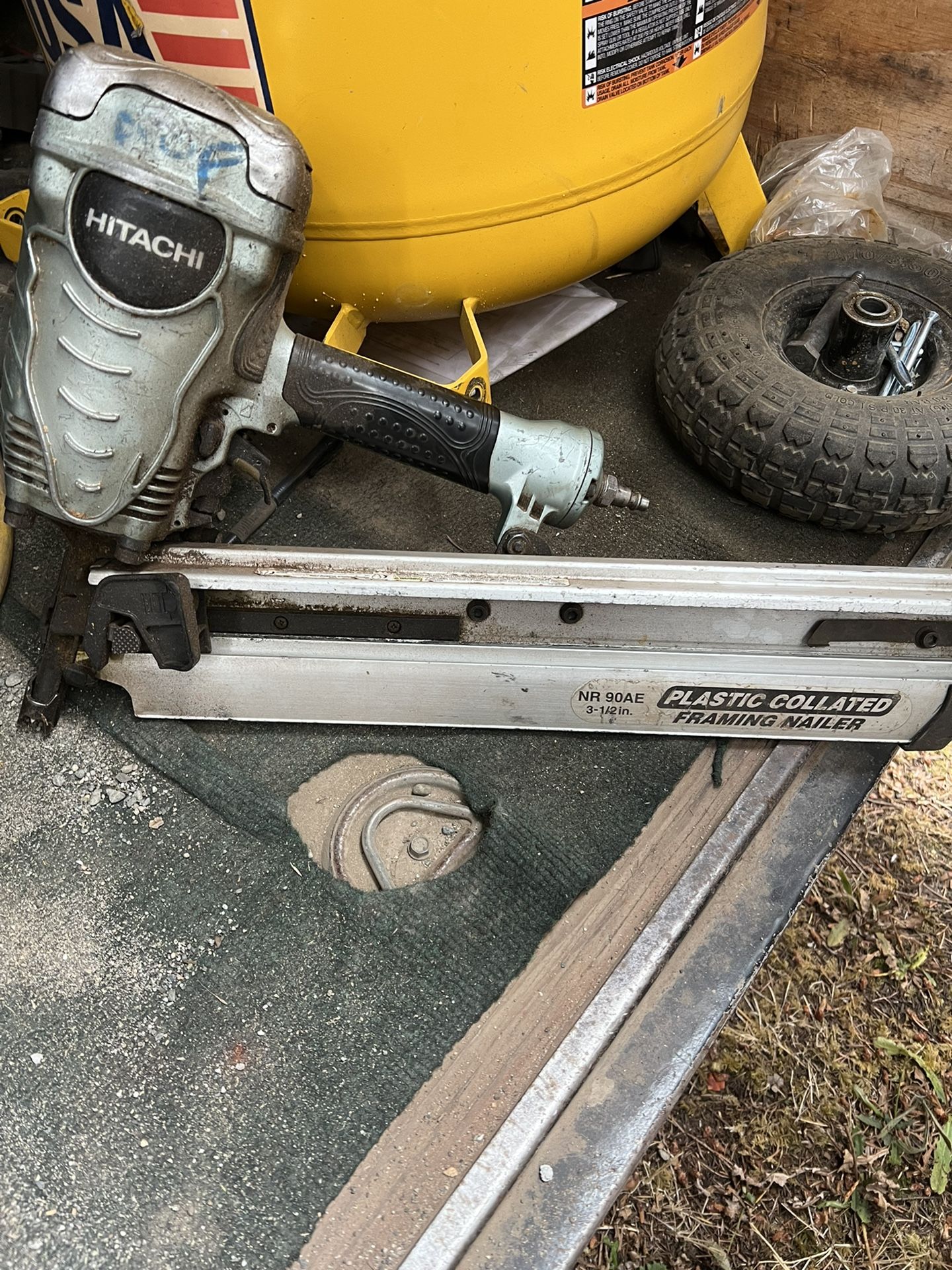Hitatchi Framing Nailer