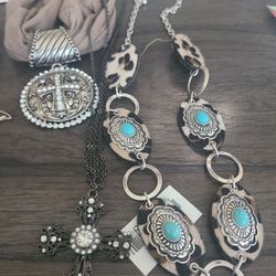 30 PC Jewelry Lot