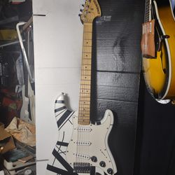 (EVH) FENDER Starcaster Guitar Pro fret-level setup Spa perfect $239!