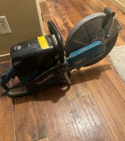 Concrete saw $600