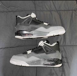 Jordan 4 Fear 2024 (SIZE 10.5)