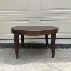 Vintage Coffee Table (28")