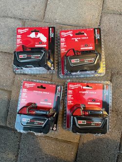 MILWAUKEE BATTERIES FOR SALE SUPER CHEAP
