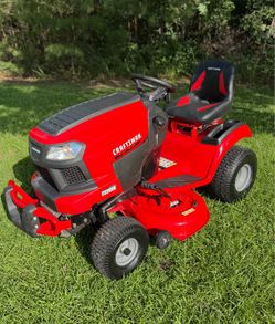 New Craftsman T2200k Riding Lawn Mower