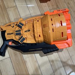 Nerf Doomsland The Judge 