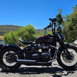 Triumph Bobber 
