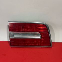 2007-2014 LINCOLN NAVIGATOR LEFT DRIVER INNER TAIL STOP BRAKE LIGHT LAMP OEM