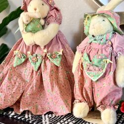 Hallmark “Bunnies By The Bay” Plush Bunny Couple – Hearts to Mend & Dear Heart – Large Easter Decor