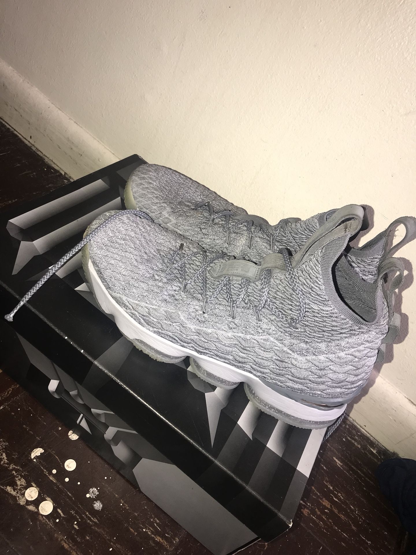 Nike LeBron 15 City Edition (size 13)