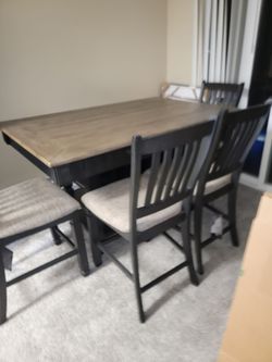Ashley heavy duty beautiful dining room set
