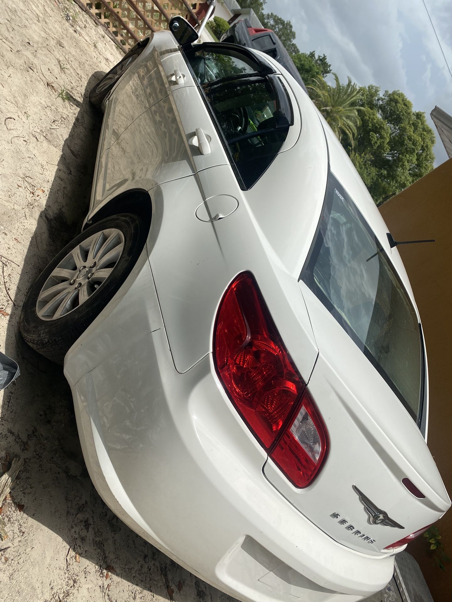2010 Chrysler Sebring