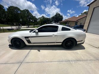 2012.  Boss. 302  Mustang