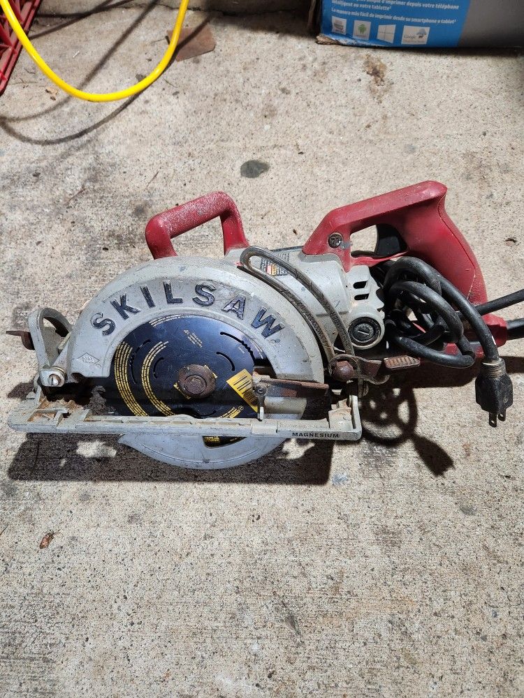 Skilsaw Magnesium