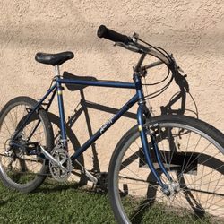 1985 Specialized Rockhopper 26” Mountain Bike