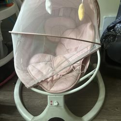 Swinging Chair