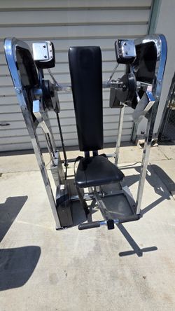 Nautilus pullover Gym Equipment