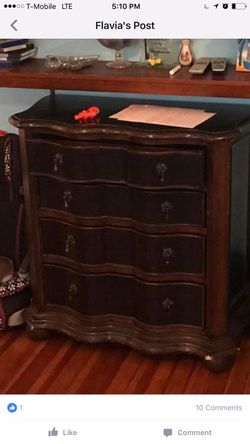 Dresser antique great condition