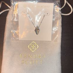 Kendra Scott Necklace 