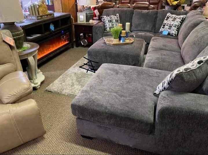 Ballı Sectional By Ashley $10 Down Payment And Financing Available