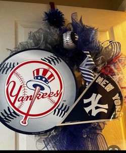 All types Of wreaths!!