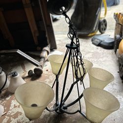 Light Fixture / Chandelier 