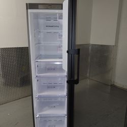 Samsung Refrigerator/Model Code Rz11t747431/AA