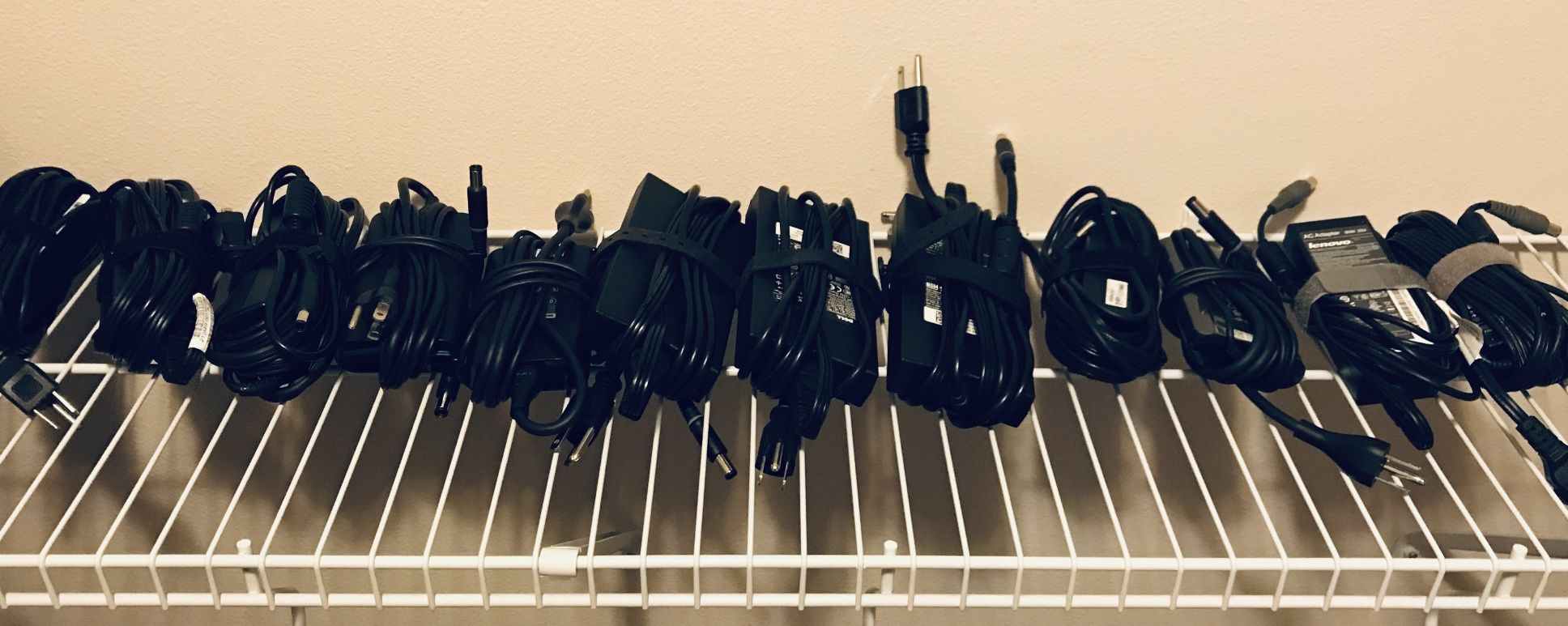 Laptop Notebook AC Adapter / Power Cords / Power Supply / Charger 