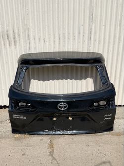2022 2023 2024 2025 2026 Toyota Corolla Cross Rear Liftgate Tailgate Trunk Black OEM (ORIGINAL)