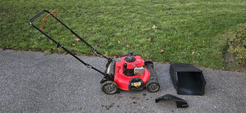 Craftsman M110 21-inch Lawnmower