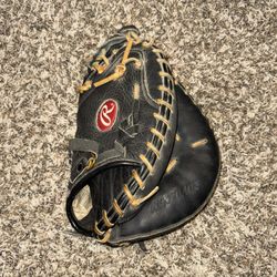Rawlings 32.5  renegade catchers mitt/glove 