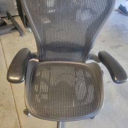 Buying Aeron Chairs Broken Or Not