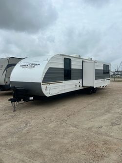 2025 Forest River Wildwood X-Lite 22 Veranda 🔥