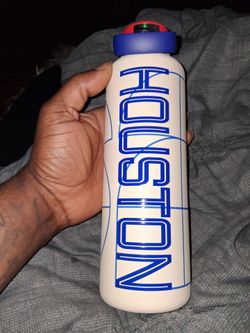 Houston fifa 26 Stanley cups for sale 30 firm pick up only!!!