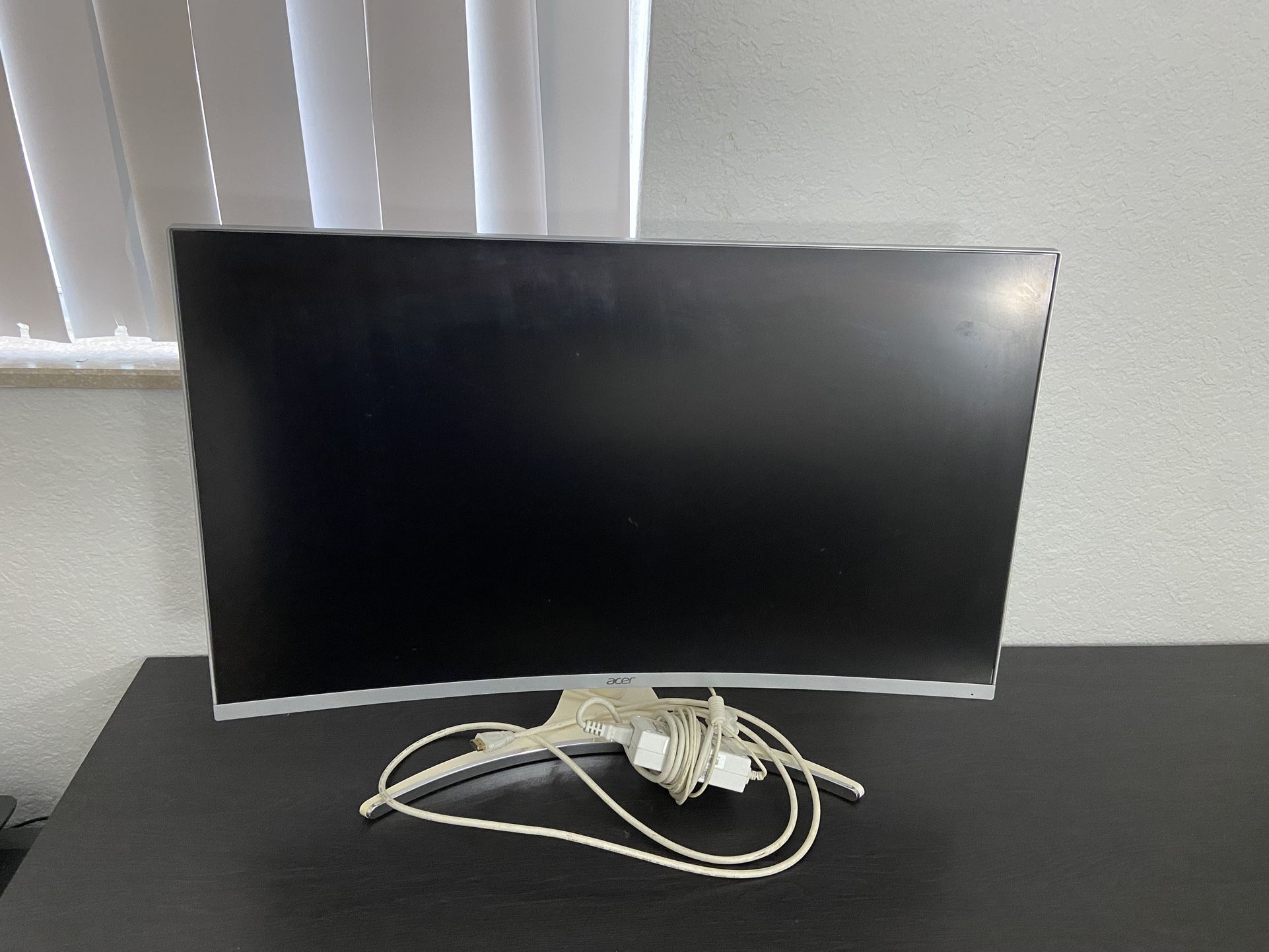 Acer Curved screen monitor