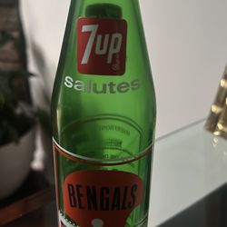 Cincinnati Bengals 1973 Commemorative 7UP Bottle (Empty) 